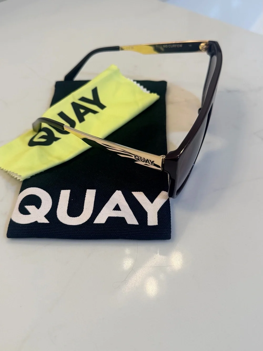 Quay No Curfew Sunglasses